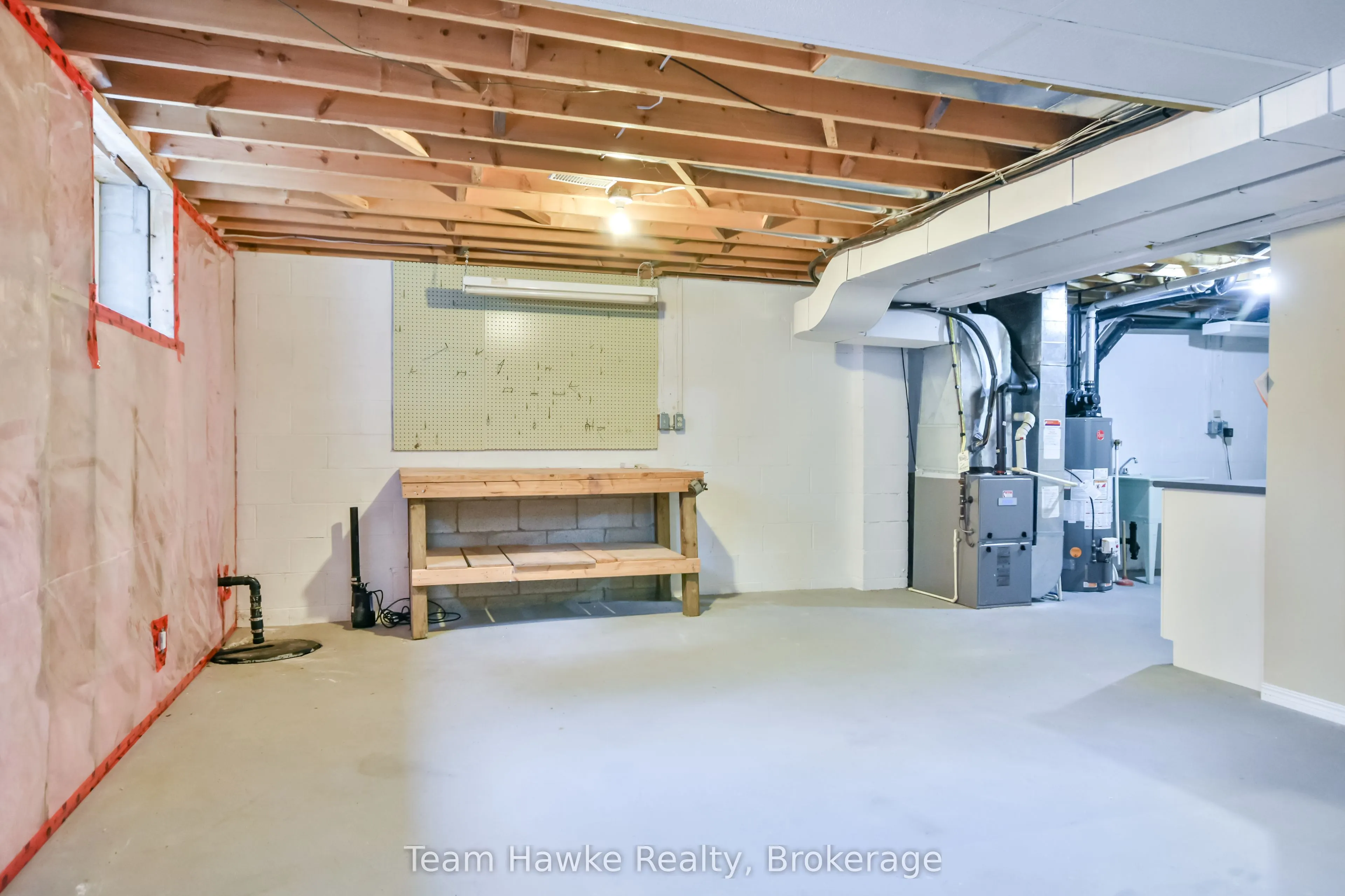 90 Burke Street, #20