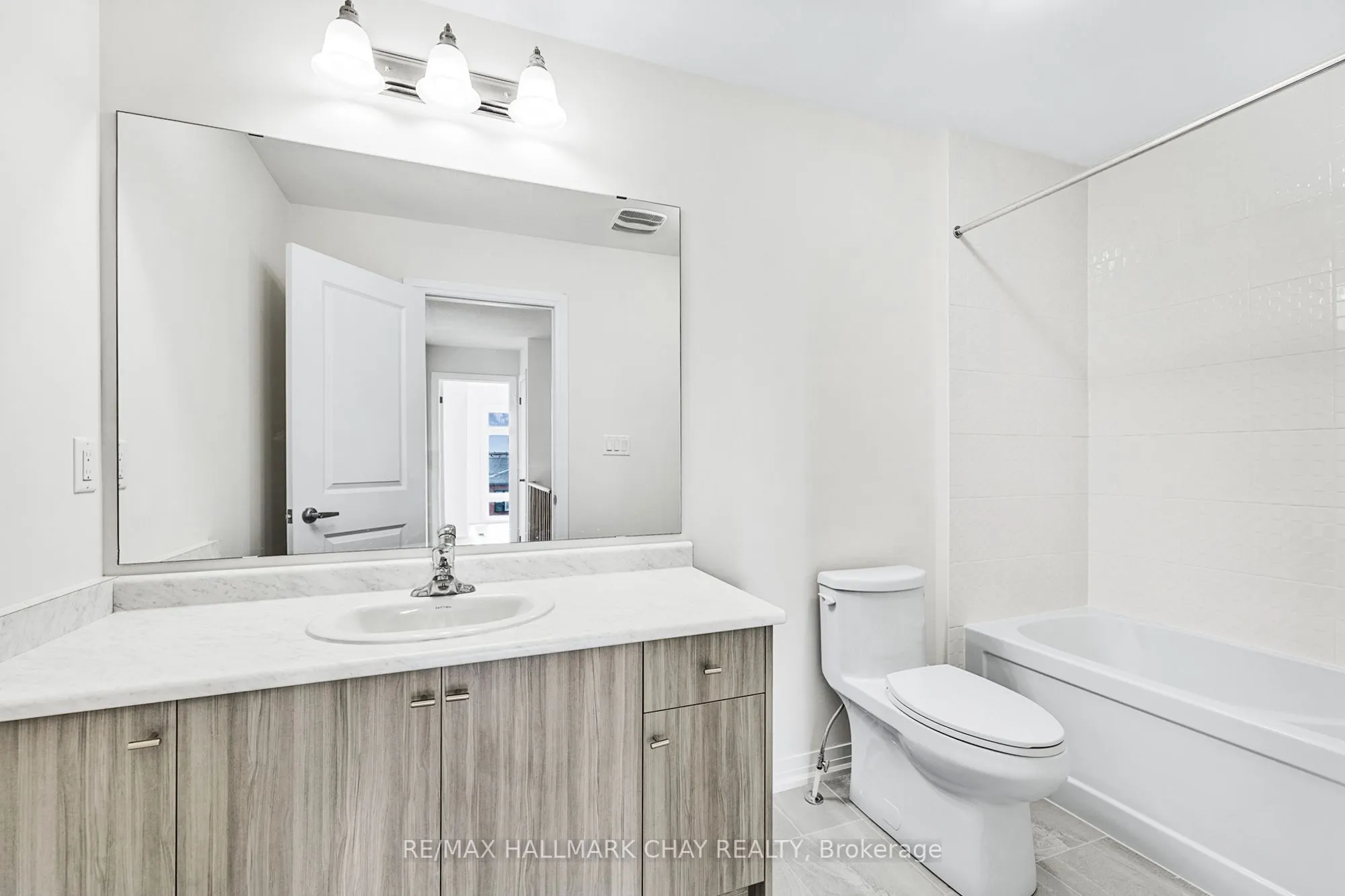 138 Turnberry Lane