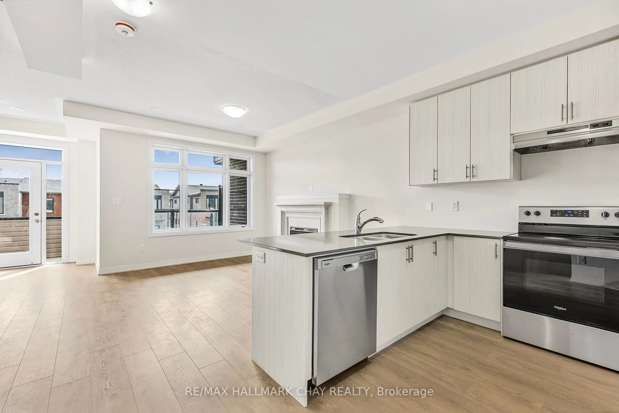 138 Turnberry Lane