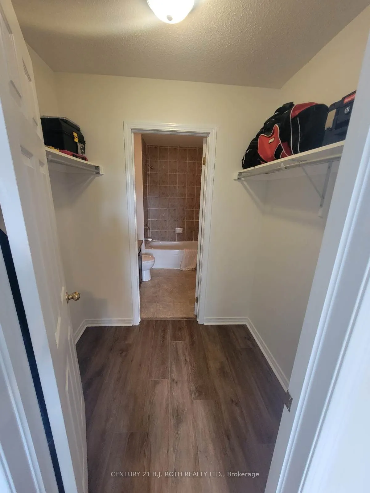 175 Stanley Street, #37