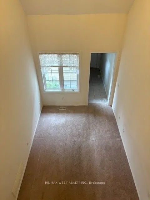 7 Village Gate Drive, #7