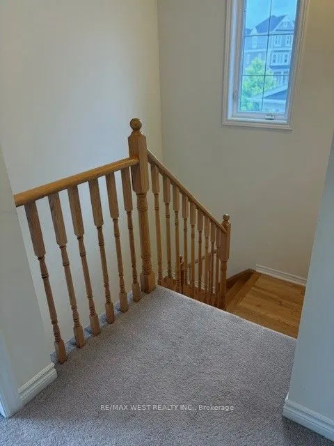 7 Village Gate Drive, #7