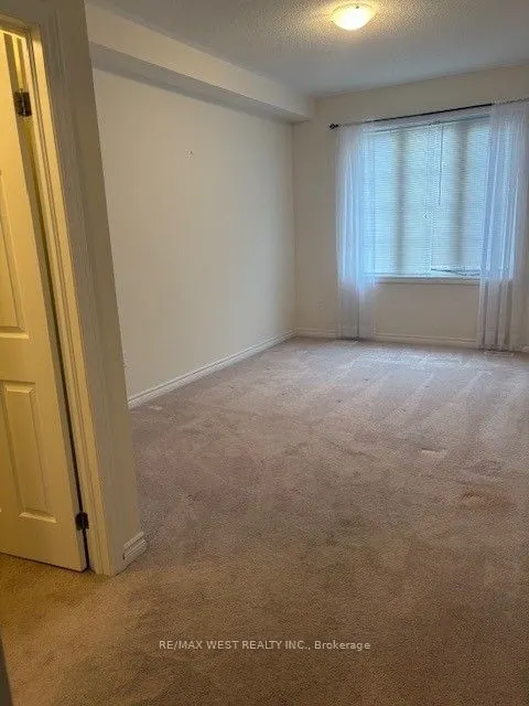 7 Village Gate Drive, #7