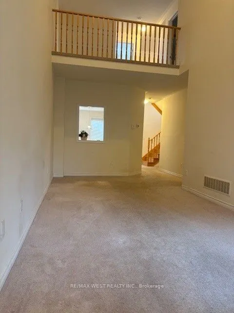 7 Village Gate Drive, #7