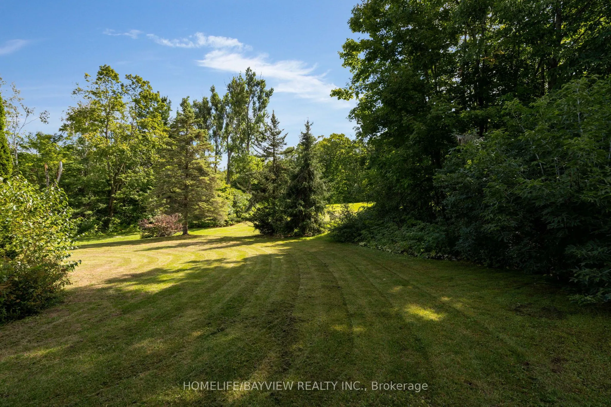 23 Country club Lane