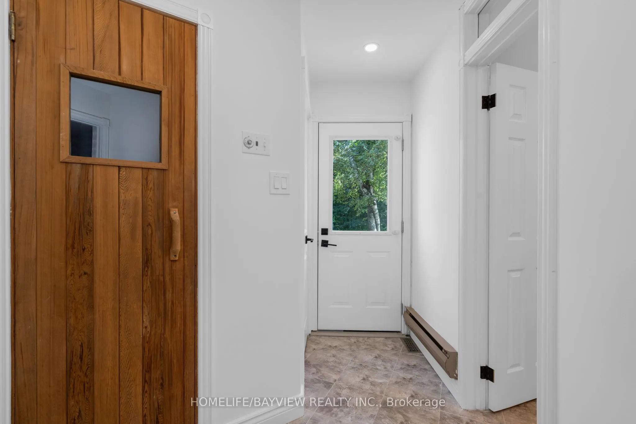 23 Country club Lane