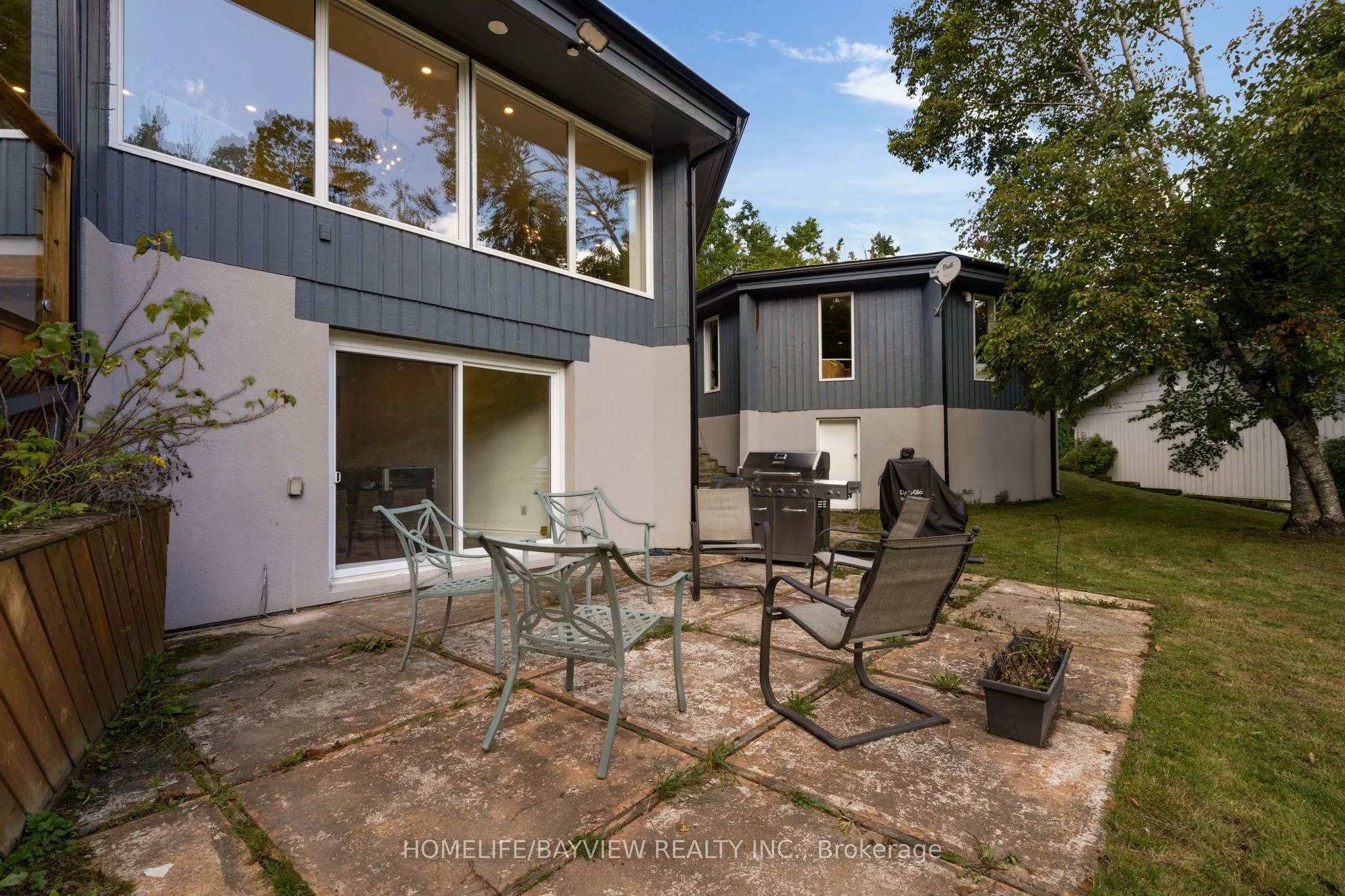 23 Country club Lane