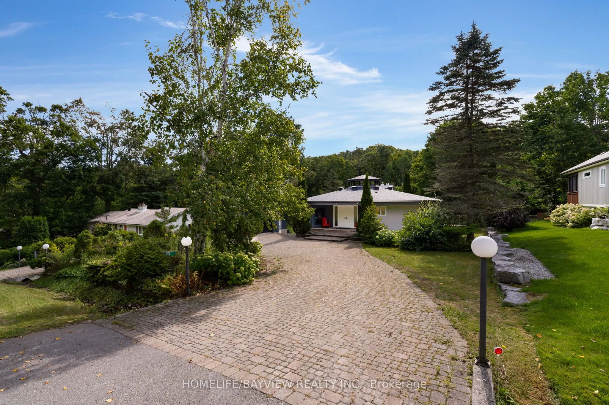 23 Country club Lane