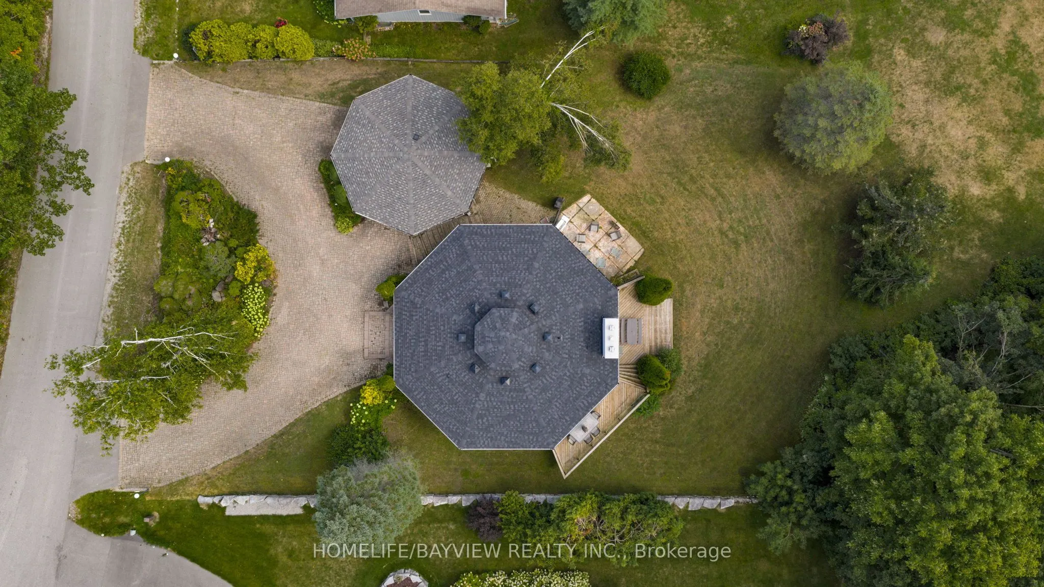 23 Country club Lane