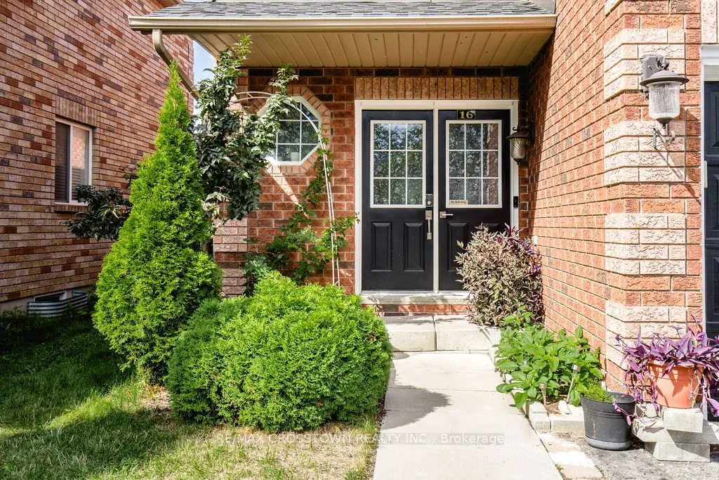 16 Bartor Boulevard