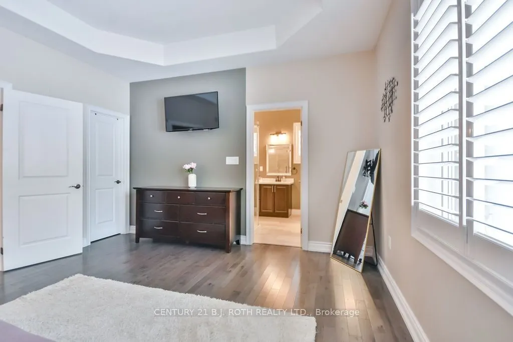 27 Houben Crescent