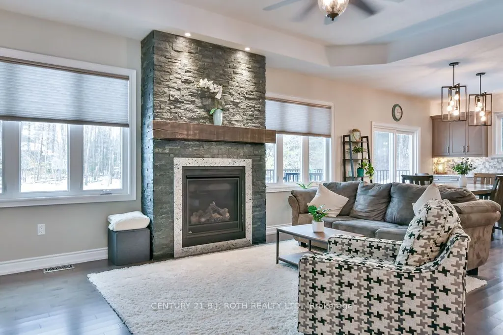 27 Houben Crescent