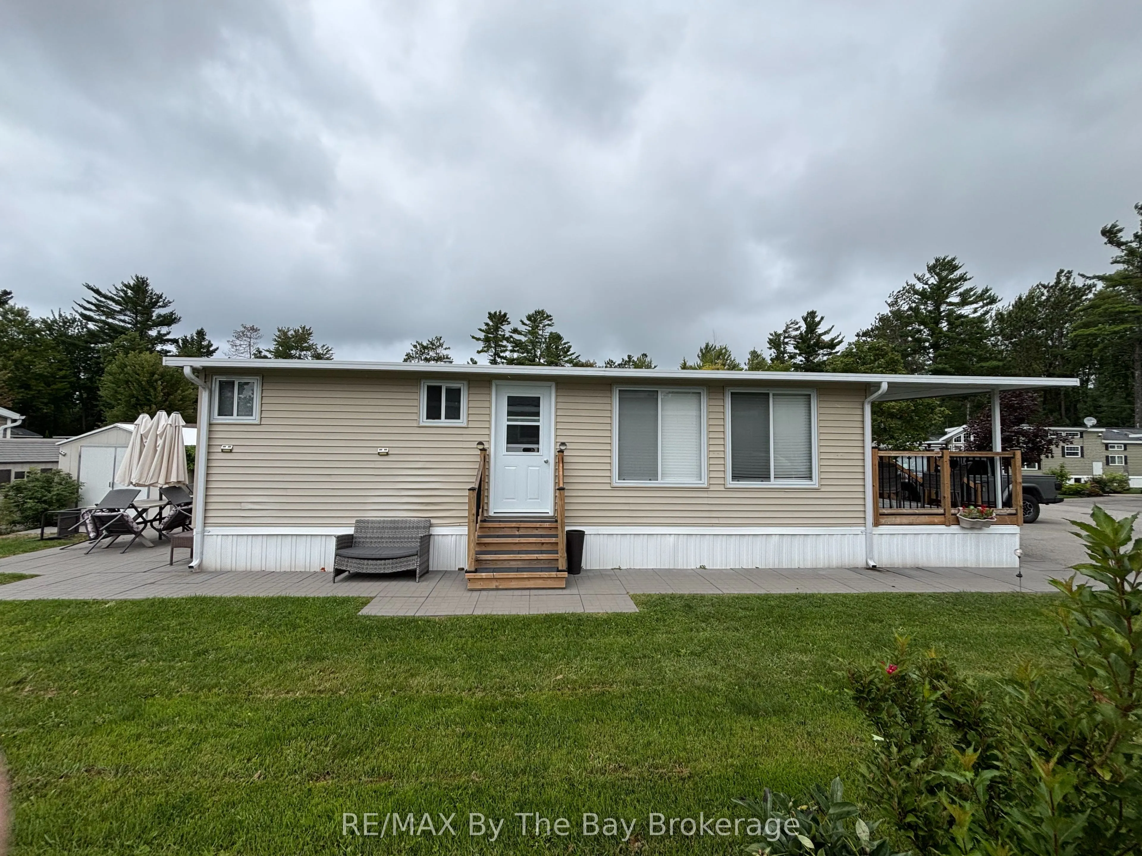 108 Madawaska Trail