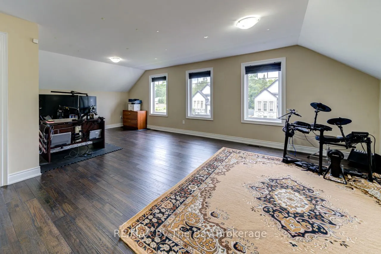 287 Robinson Road