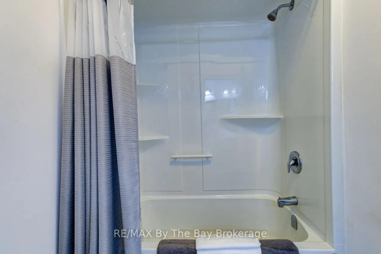 287 Robinson Road