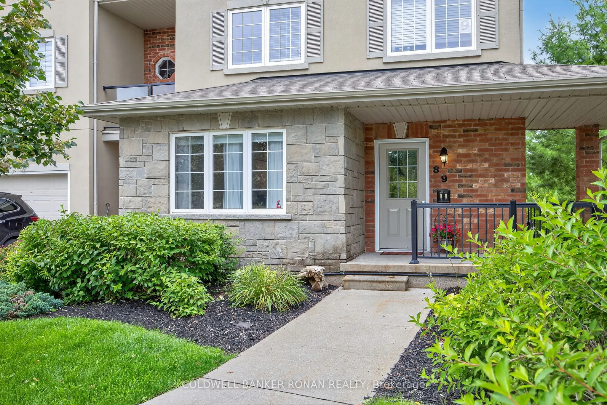 49 Ferndale Drive S, #8