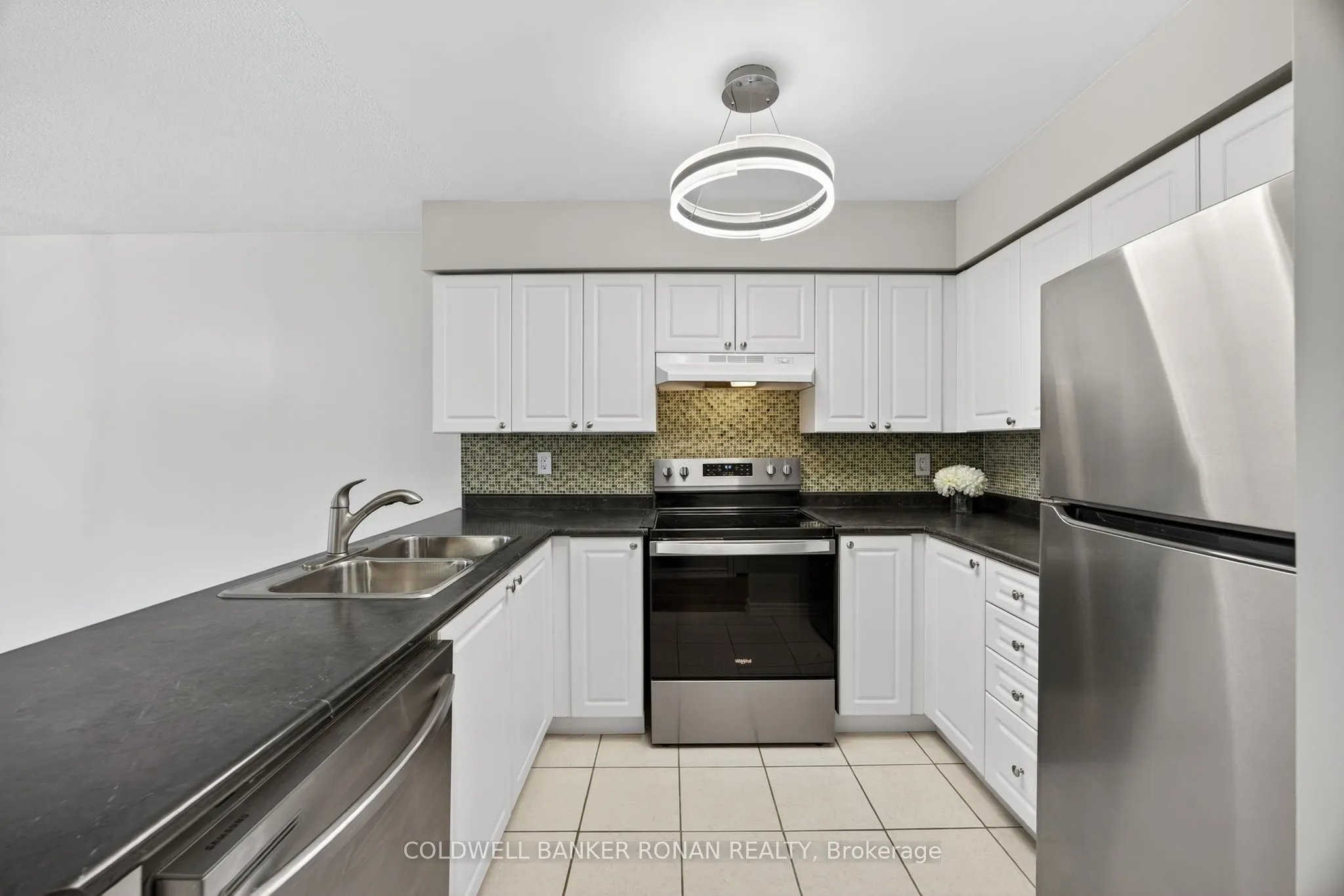 49 Ferndale Drive S, #8