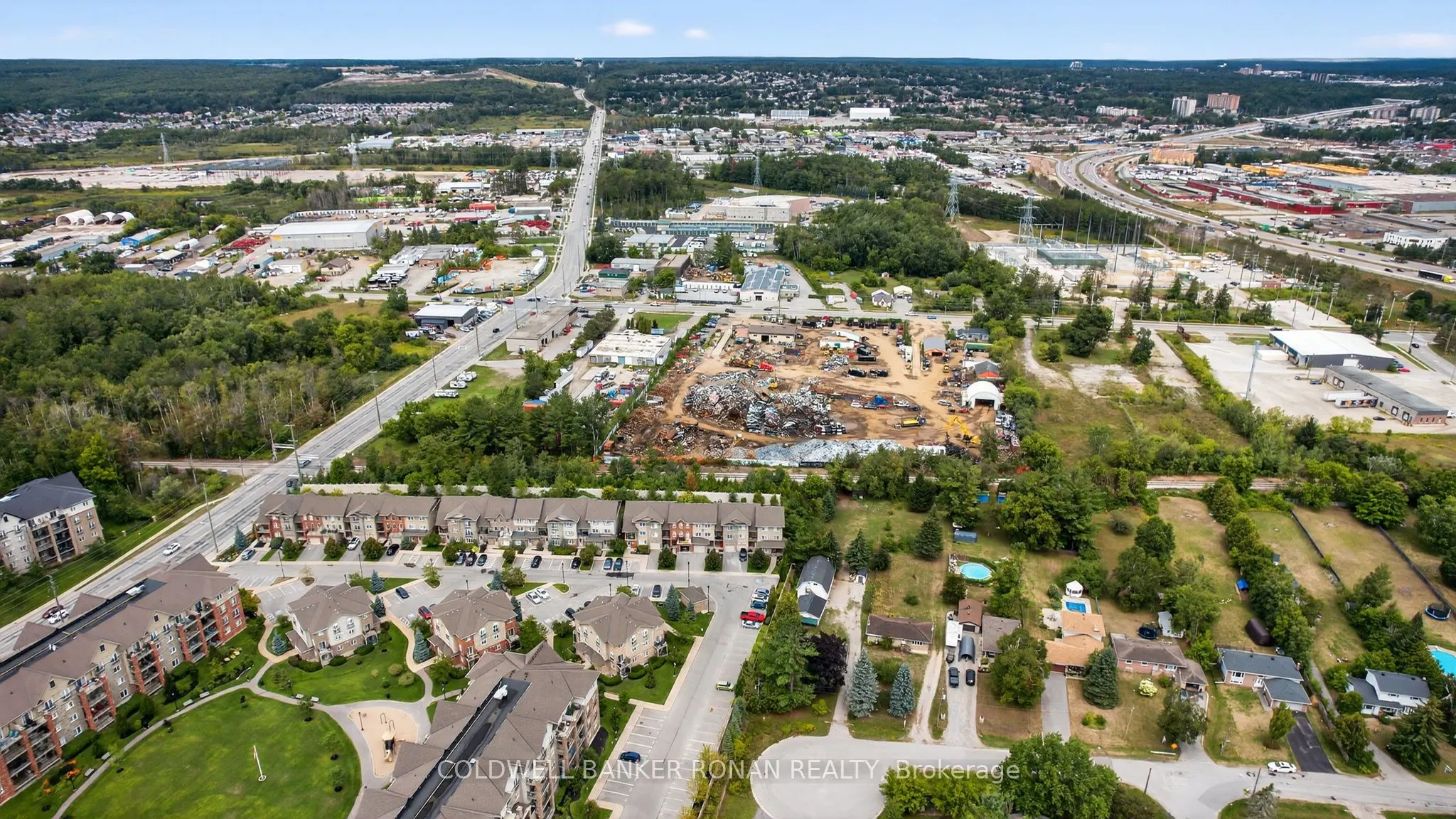 49 Ferndale Drive S, #8