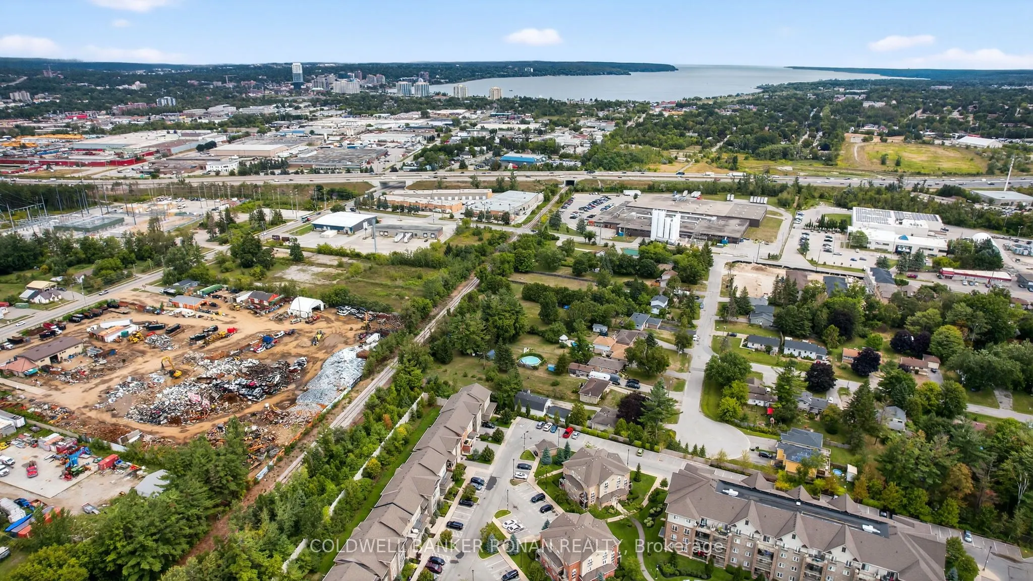 49 Ferndale Drive S, #8
