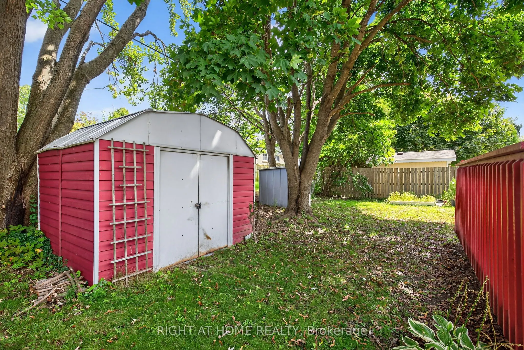 688 Bayview Drive