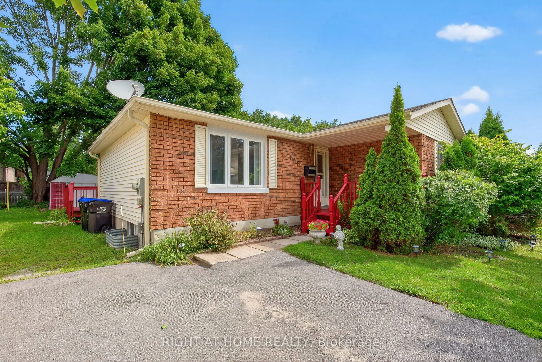 688 Bayview Drive