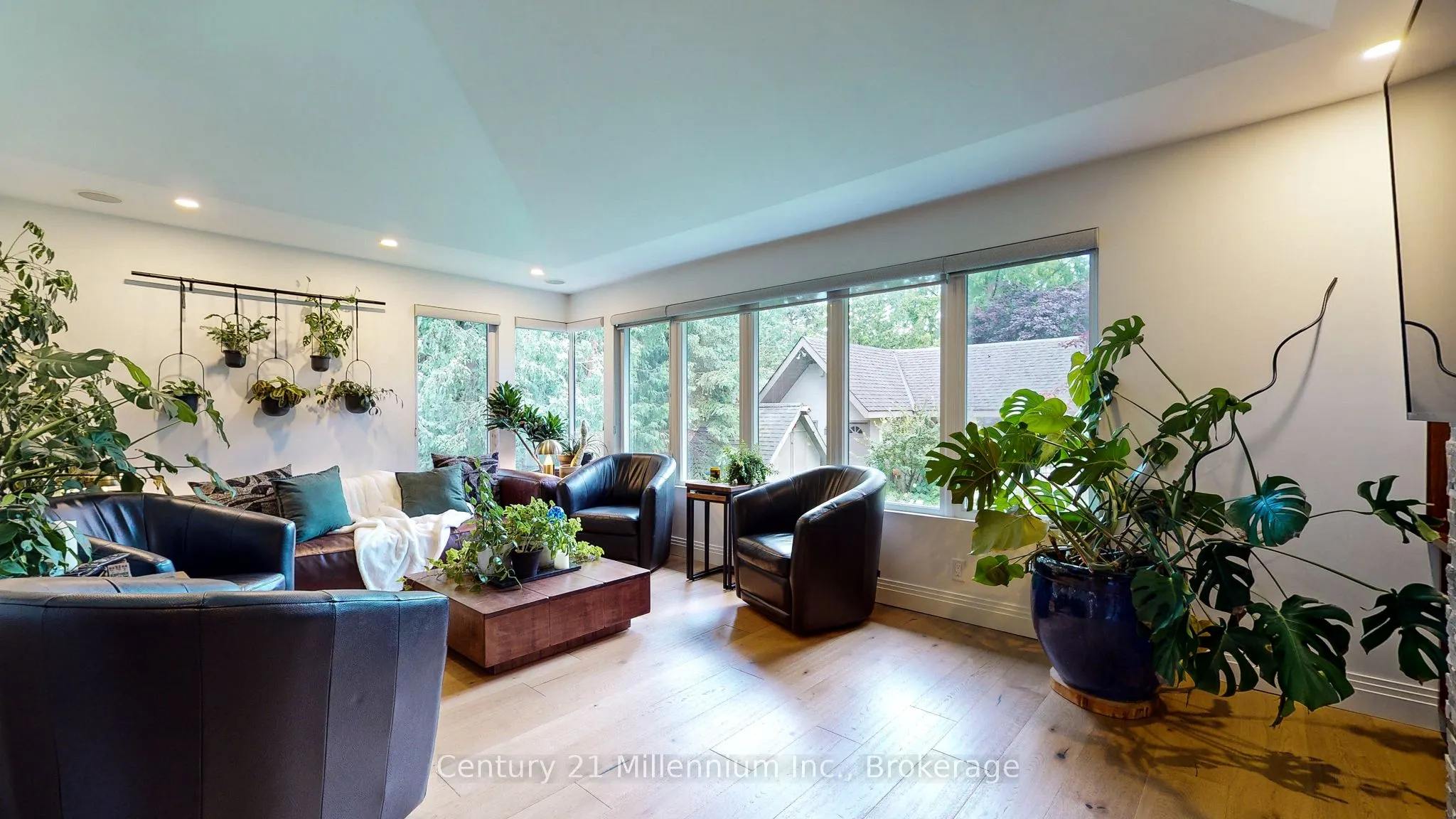 10 SUNSET Court