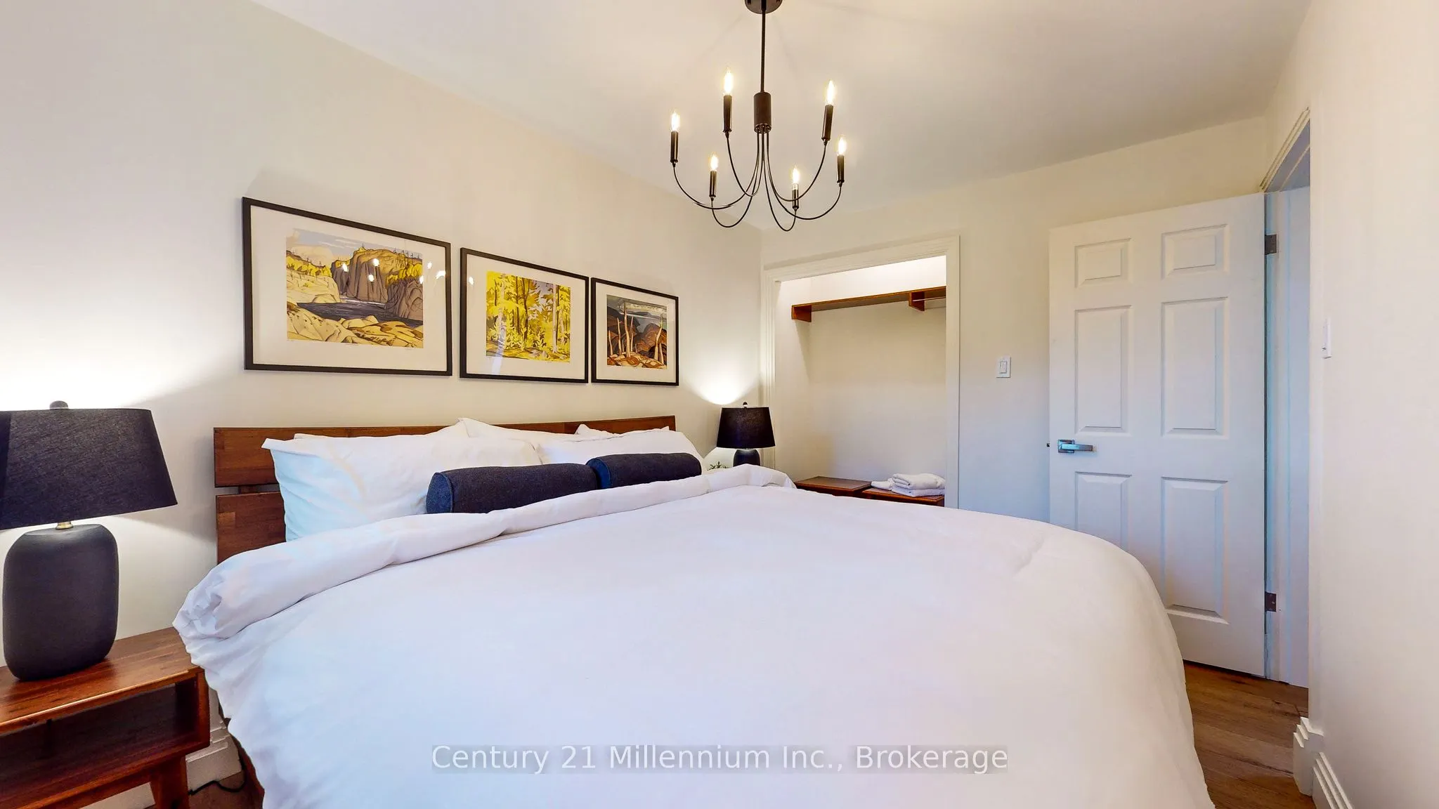 10 SUNSET Court