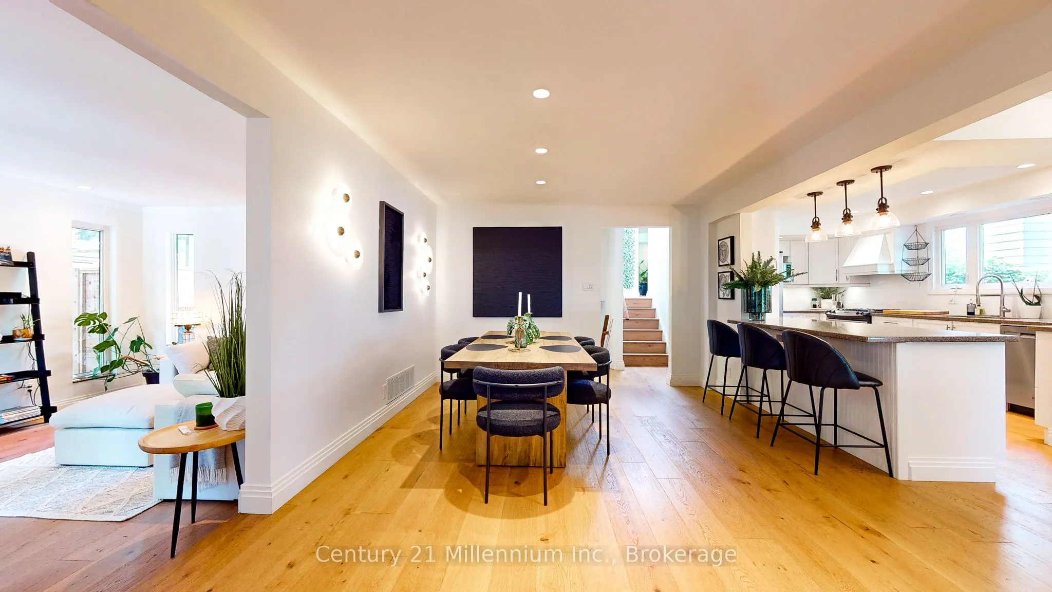 10 SUNSET Court