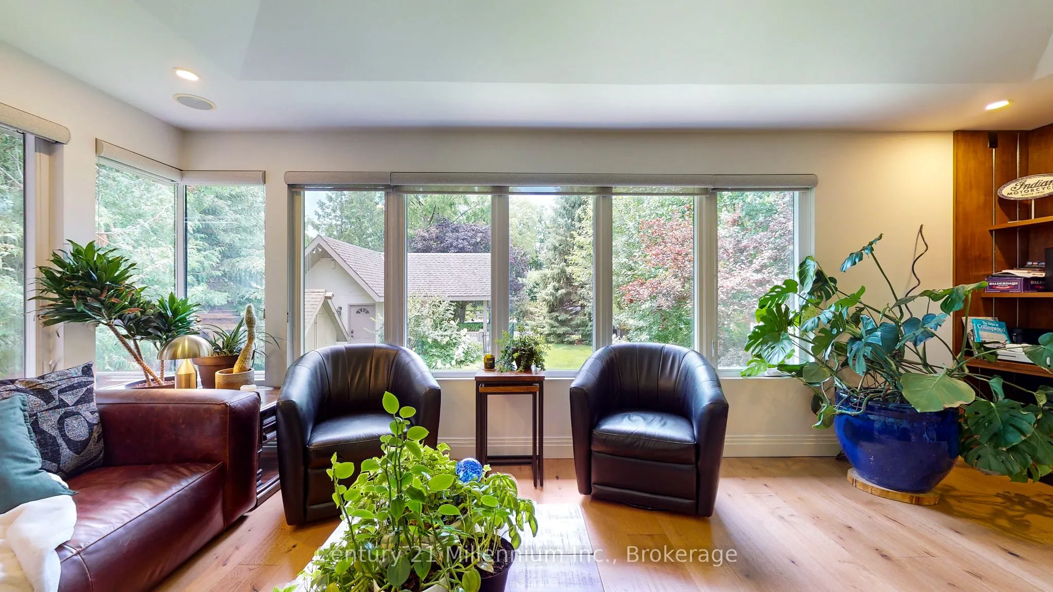 10 SUNSET Court