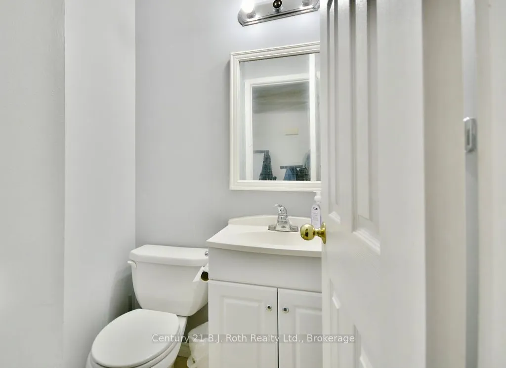 441 BARRIE Road, #7
