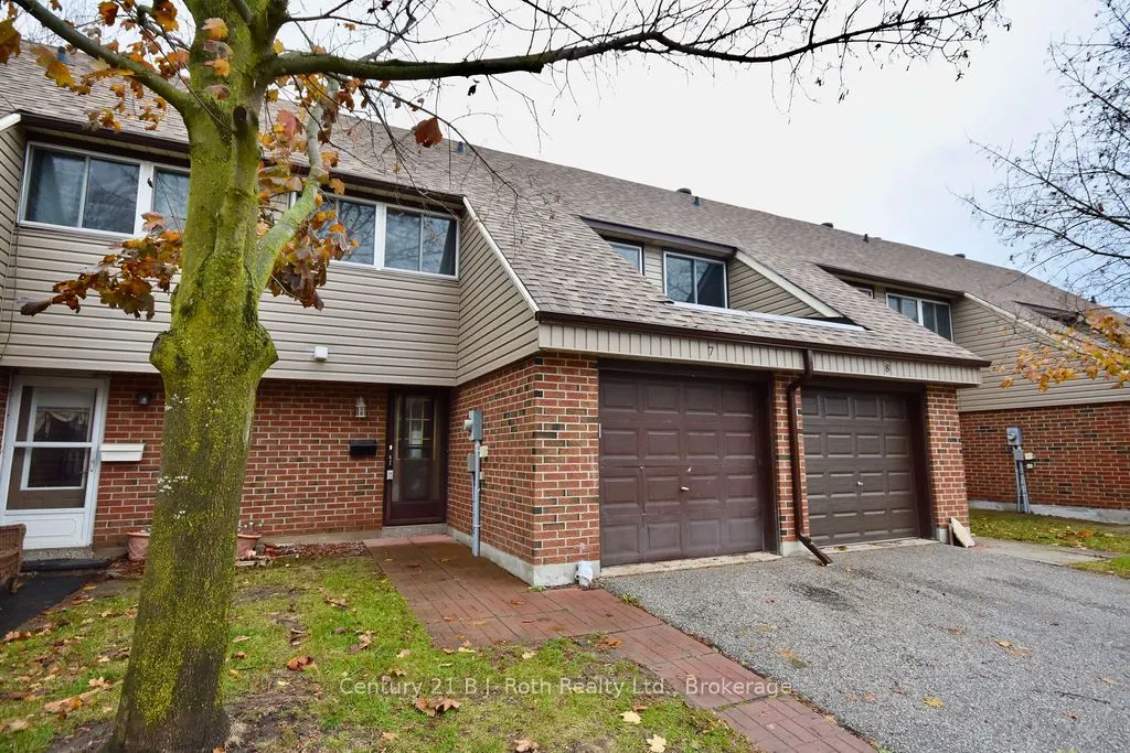 441 BARRIE Road, #7