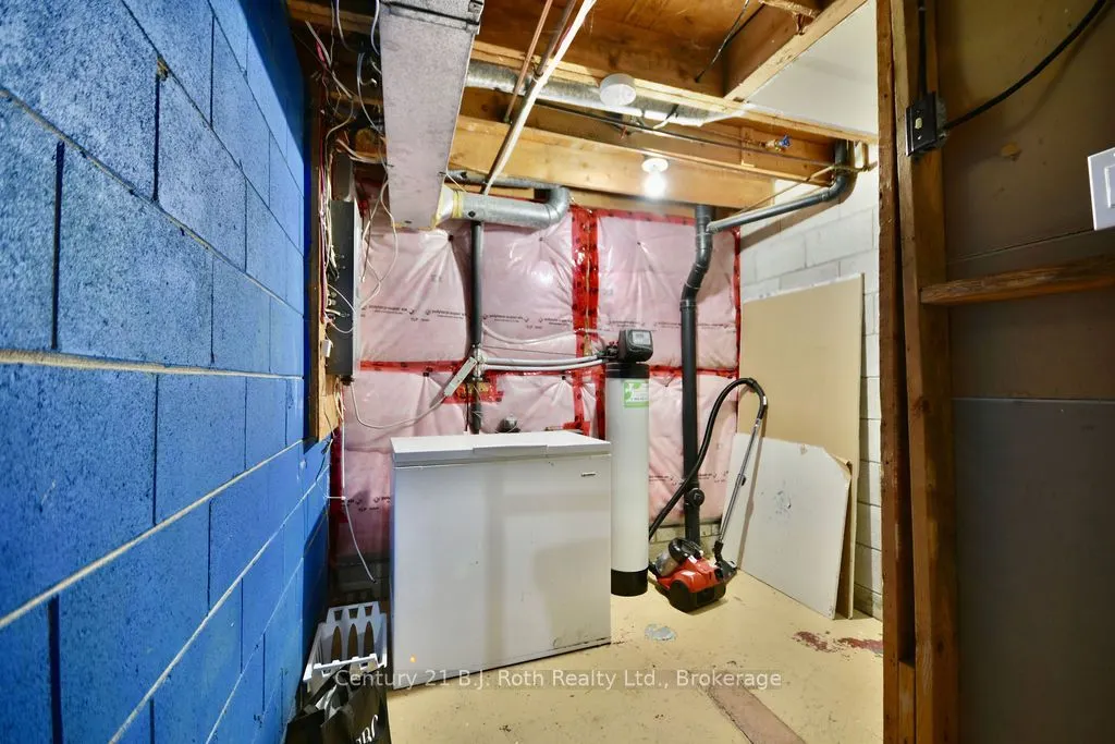441 BARRIE Road, #7