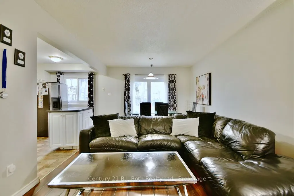 441 BARRIE Road, #7