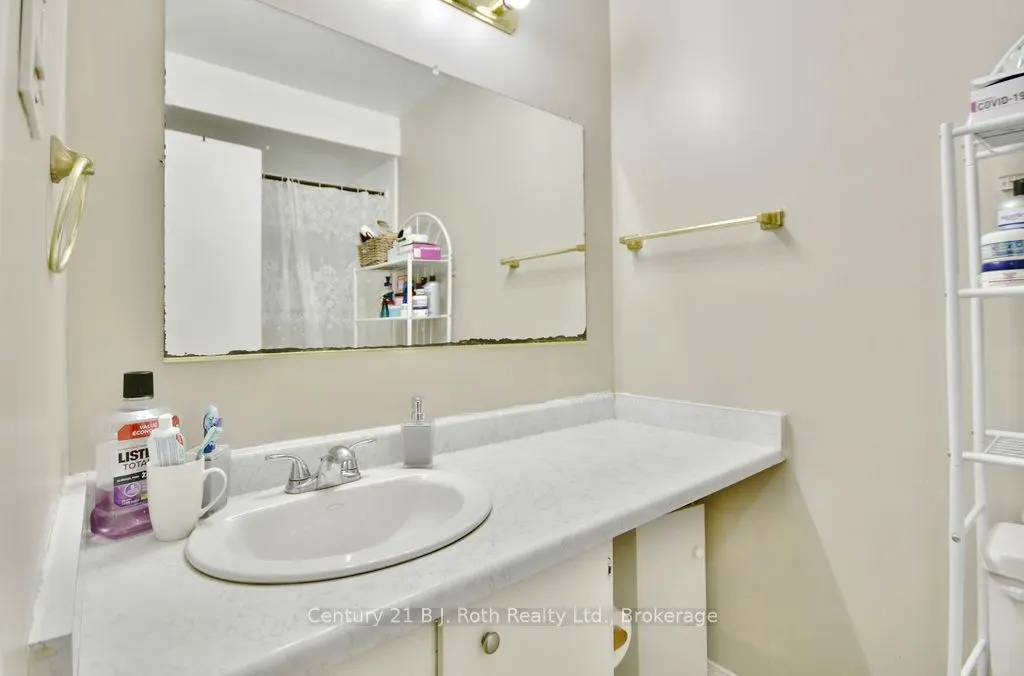 441 BARRIE Road, #7