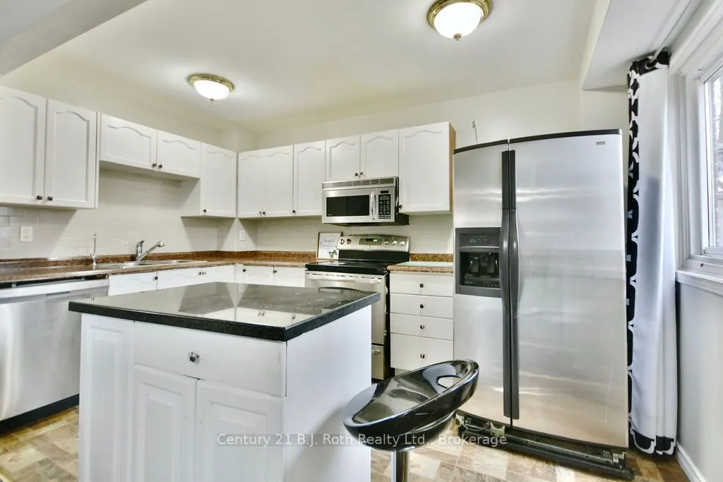 441 BARRIE Road, #7