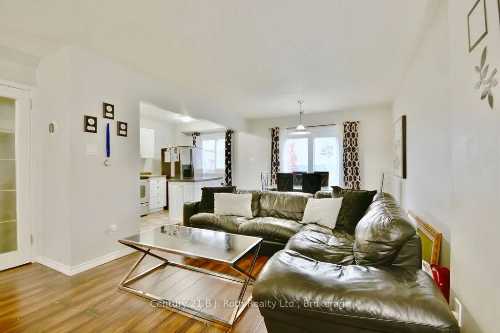 441 BARRIE Road, #7