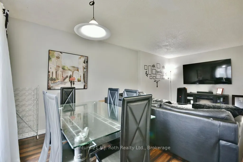 441 BARRIE Road, #7