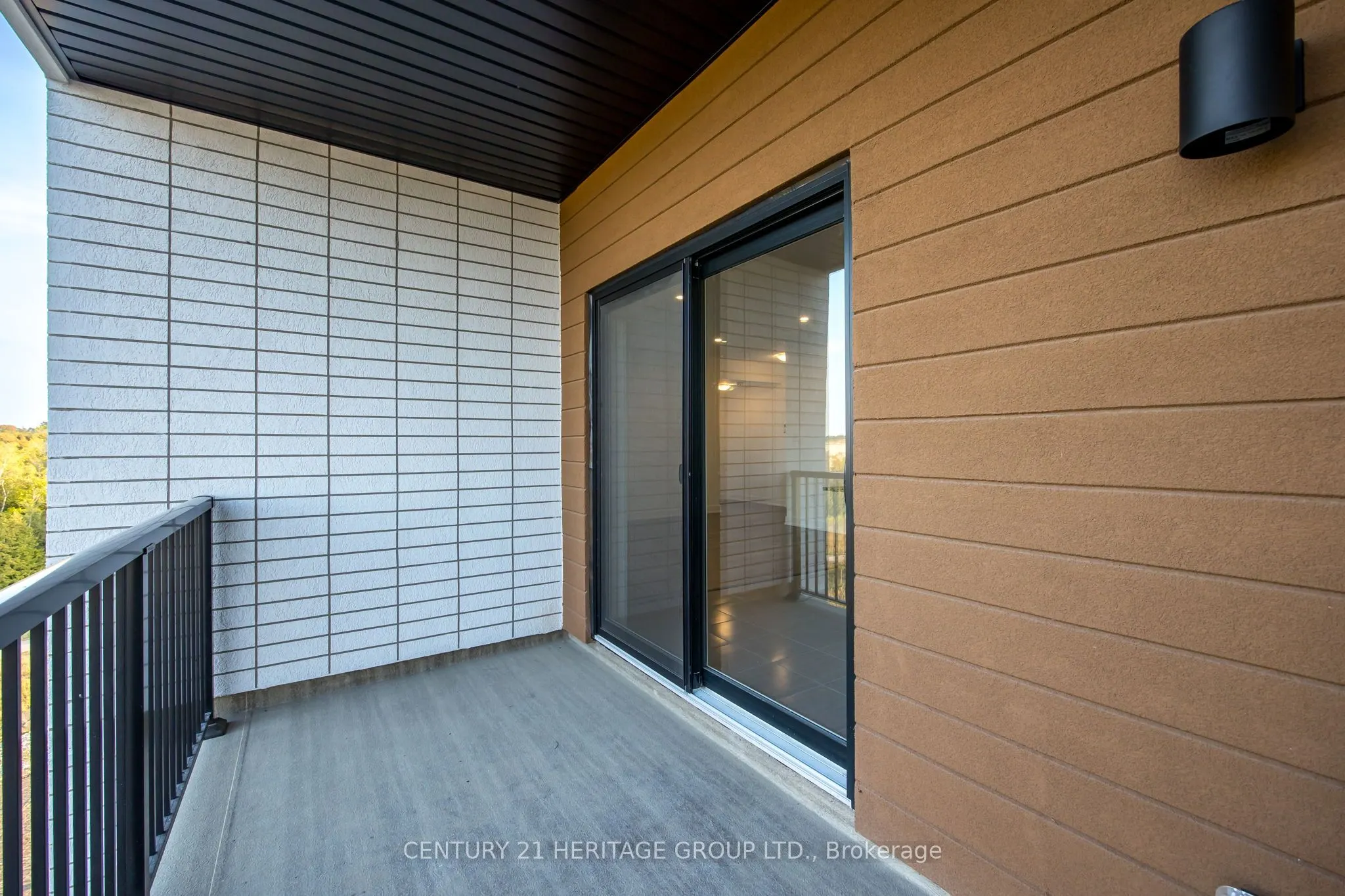 1 Chef Lane, #402