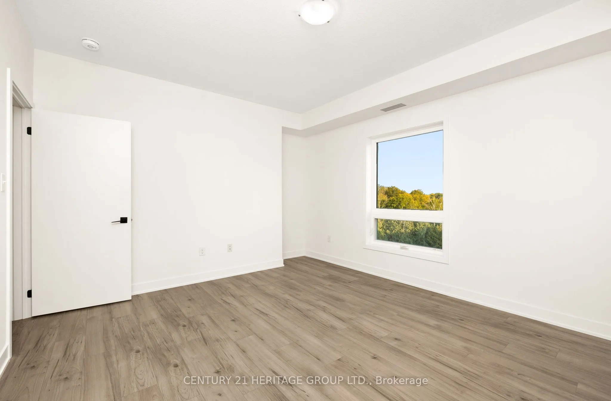 1 Chef Lane, #402