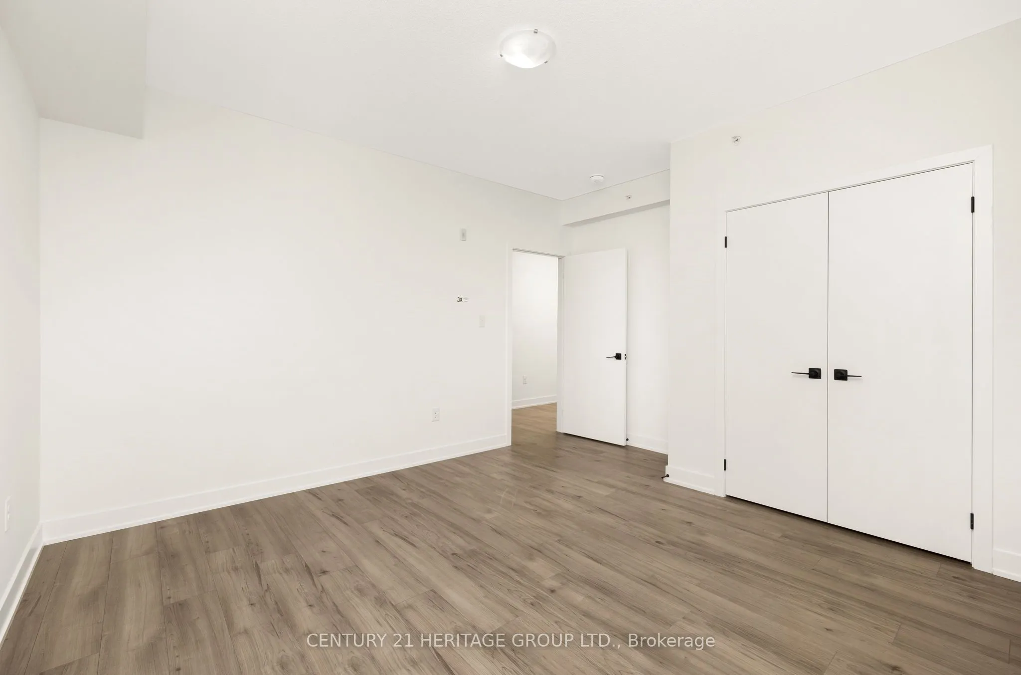 1 Chef Lane, #402