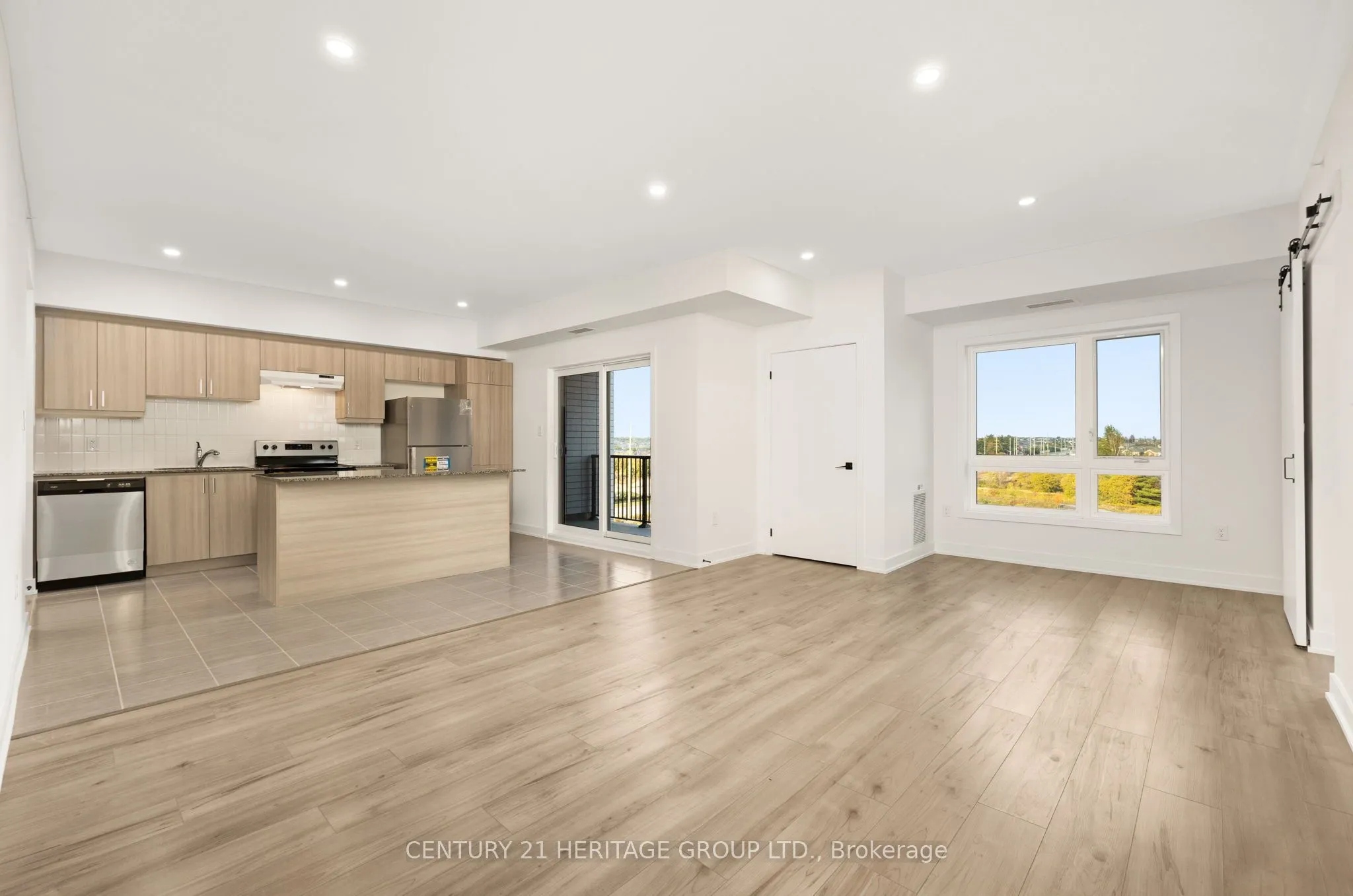 1 Chef Lane, #402