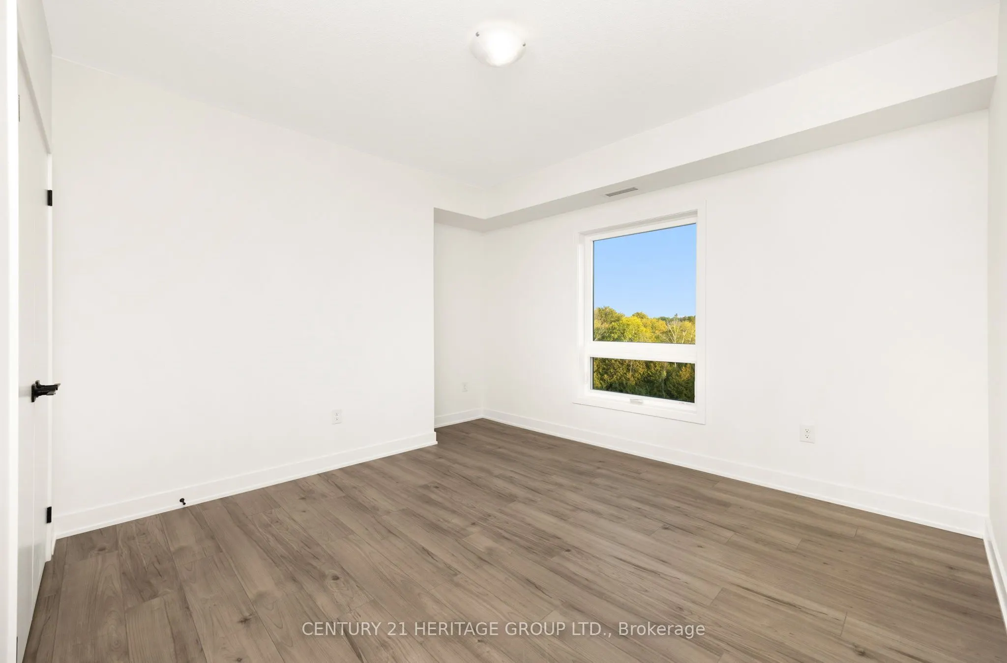1 Chef Lane, #402