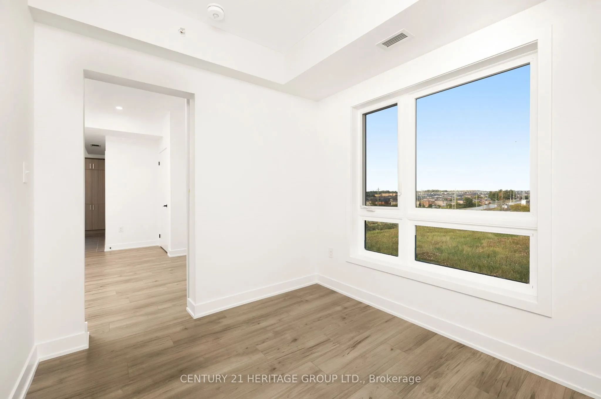 1 Chef Lane, #402