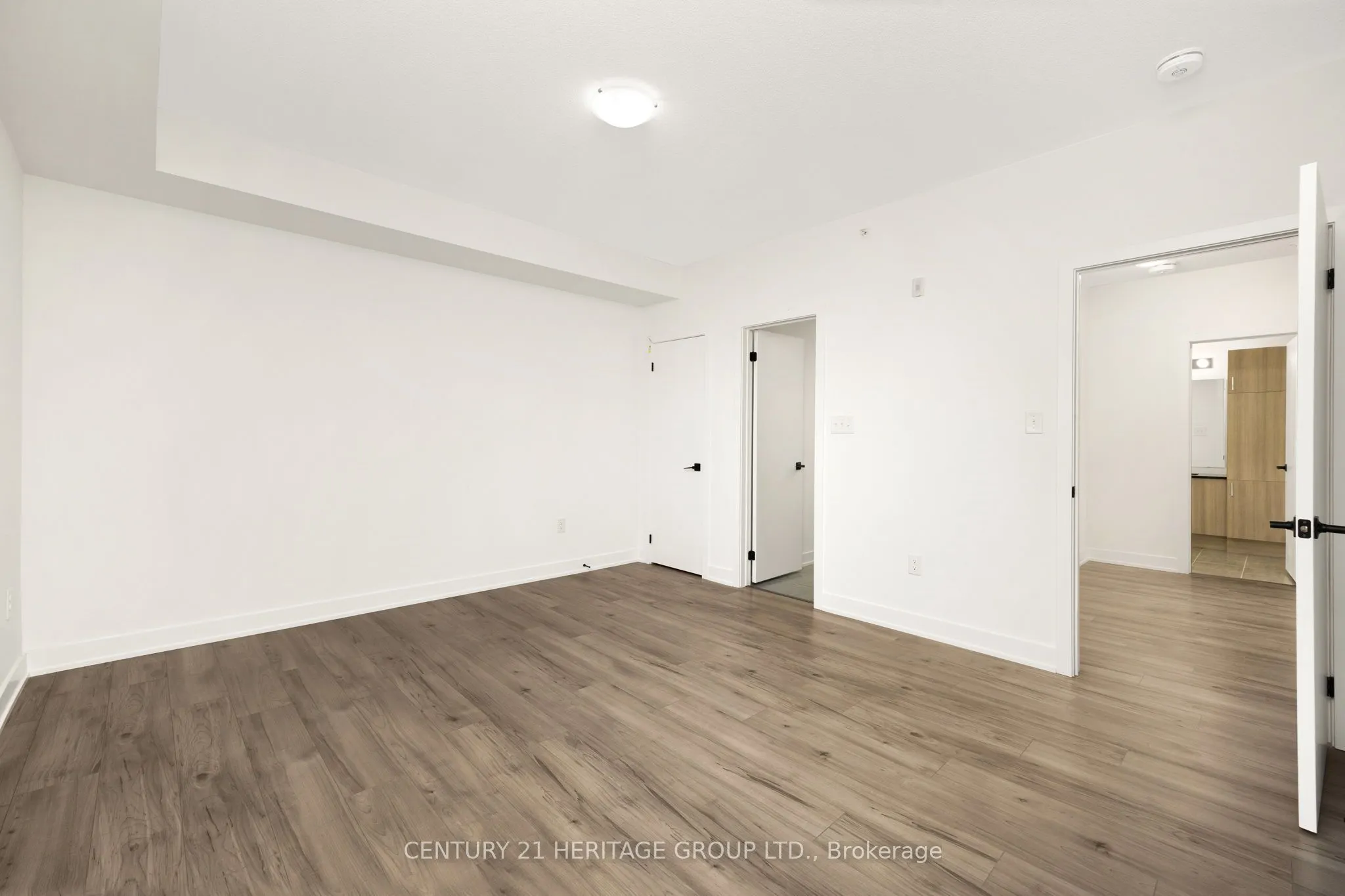 1 Chef Lane, #402