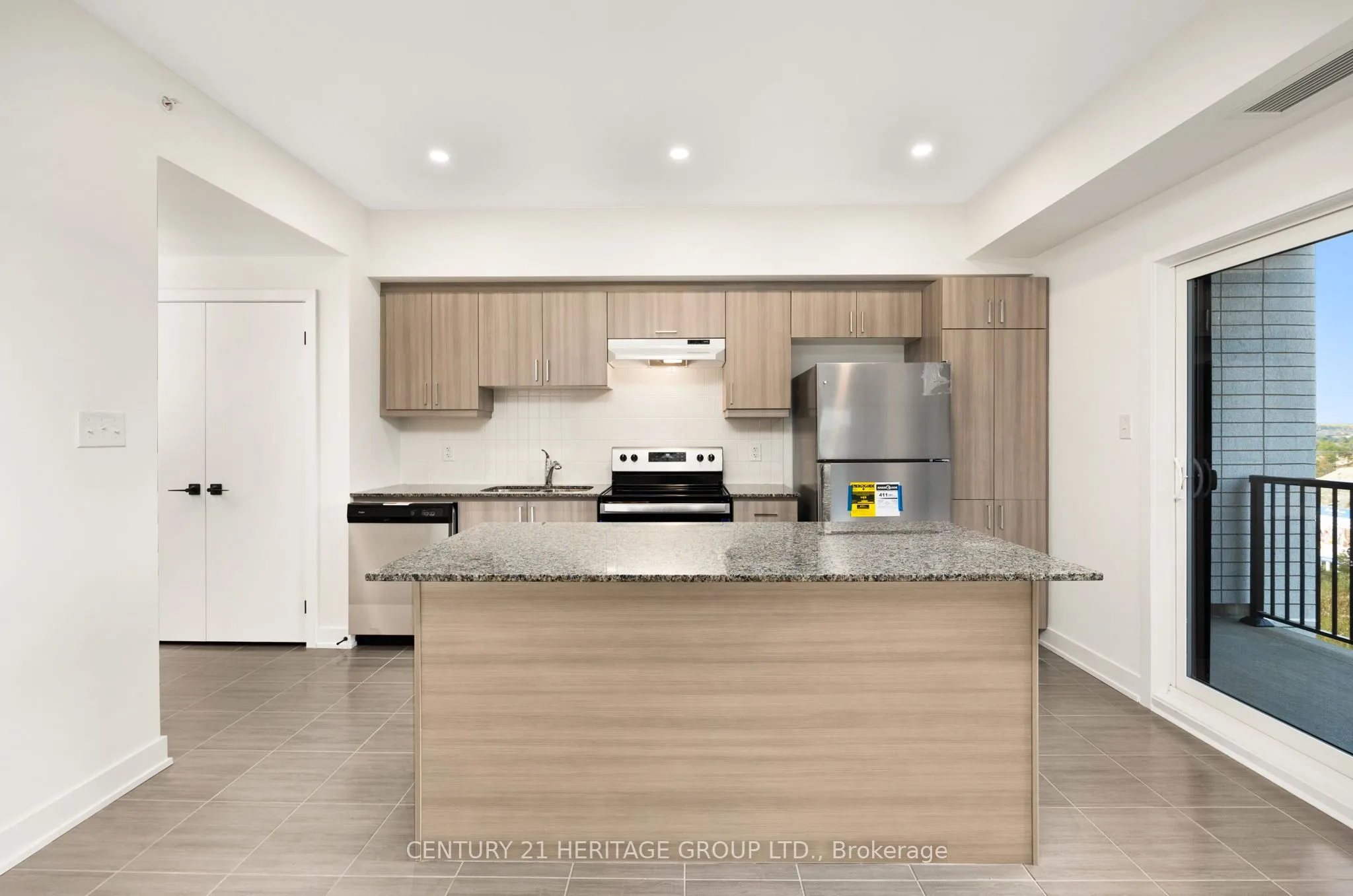 1 Chef Lane, #402