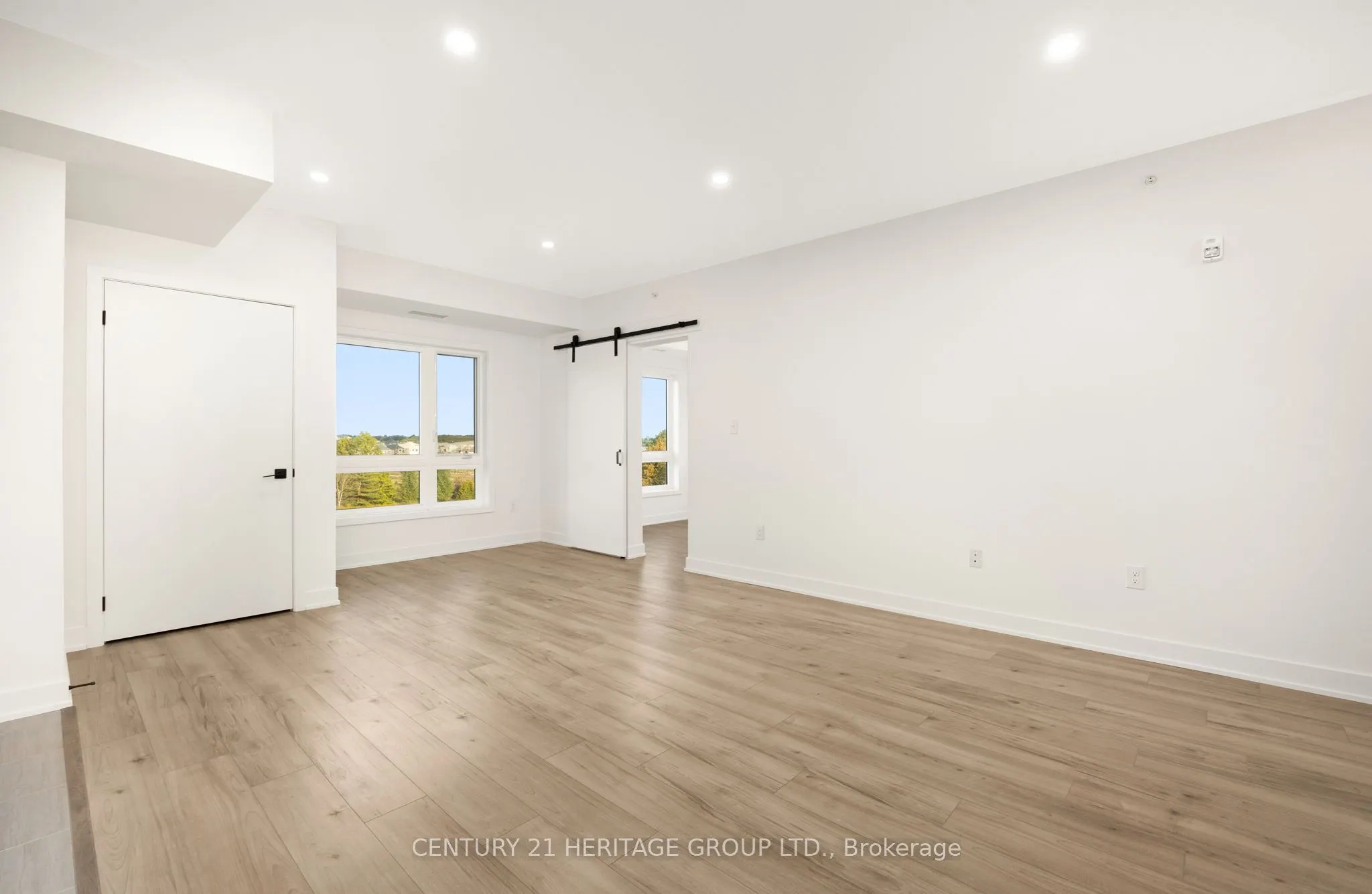 1 Chef Lane, #402