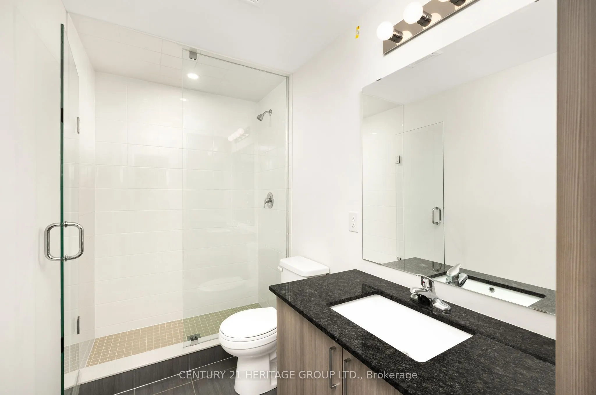1 Chef Lane, #402