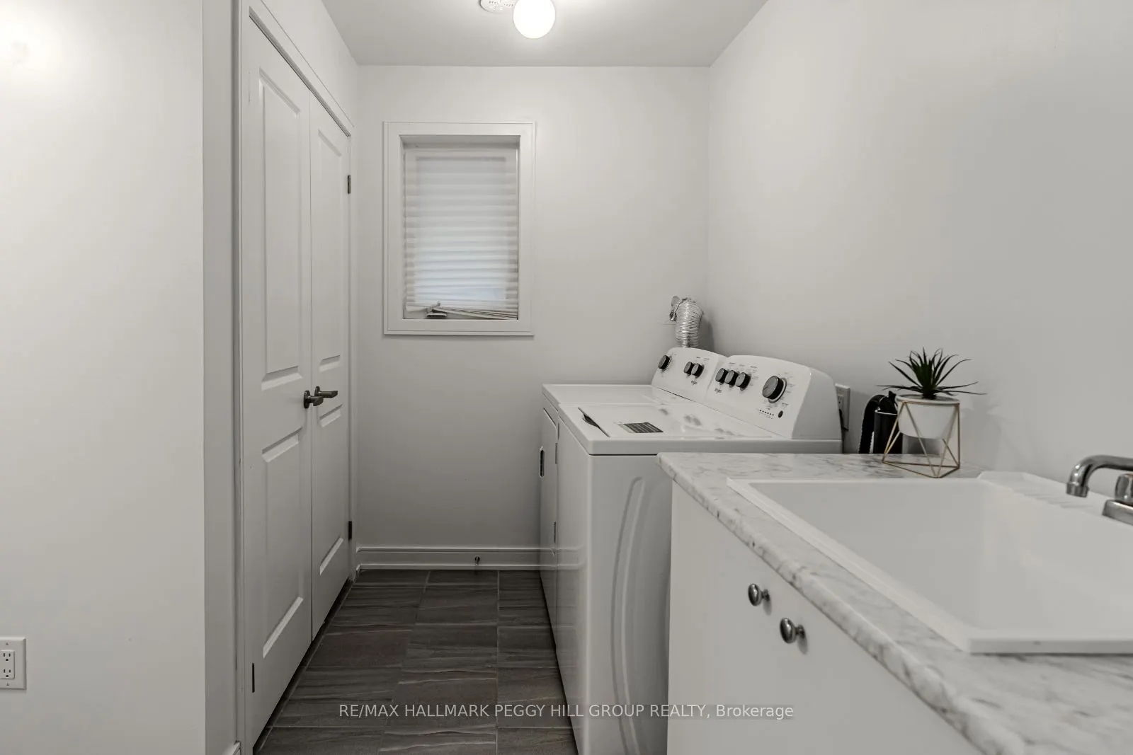25 Red Maple Lane