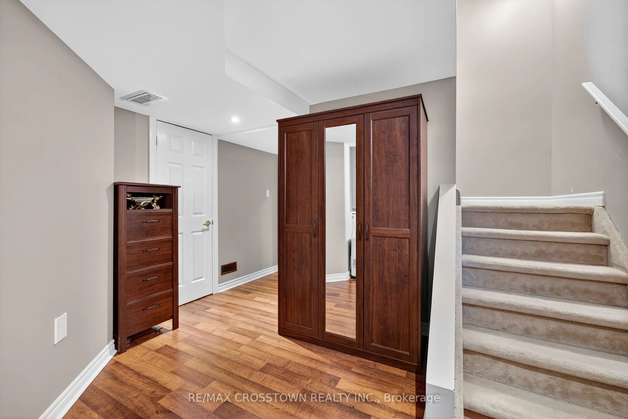 49 Tunbridge Road