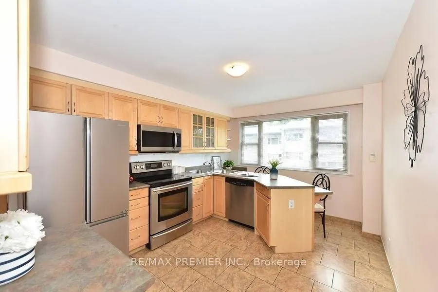 2 North Street, #18